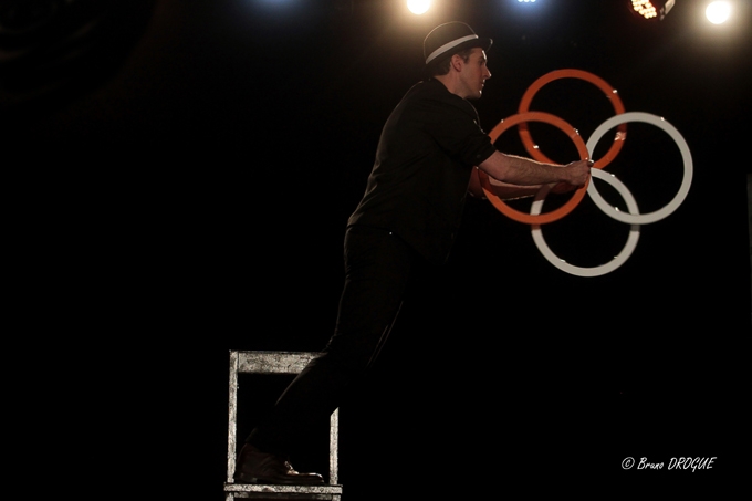 Soirée Mimages fait son cirque à Saint-Sylvestre, Ardèche