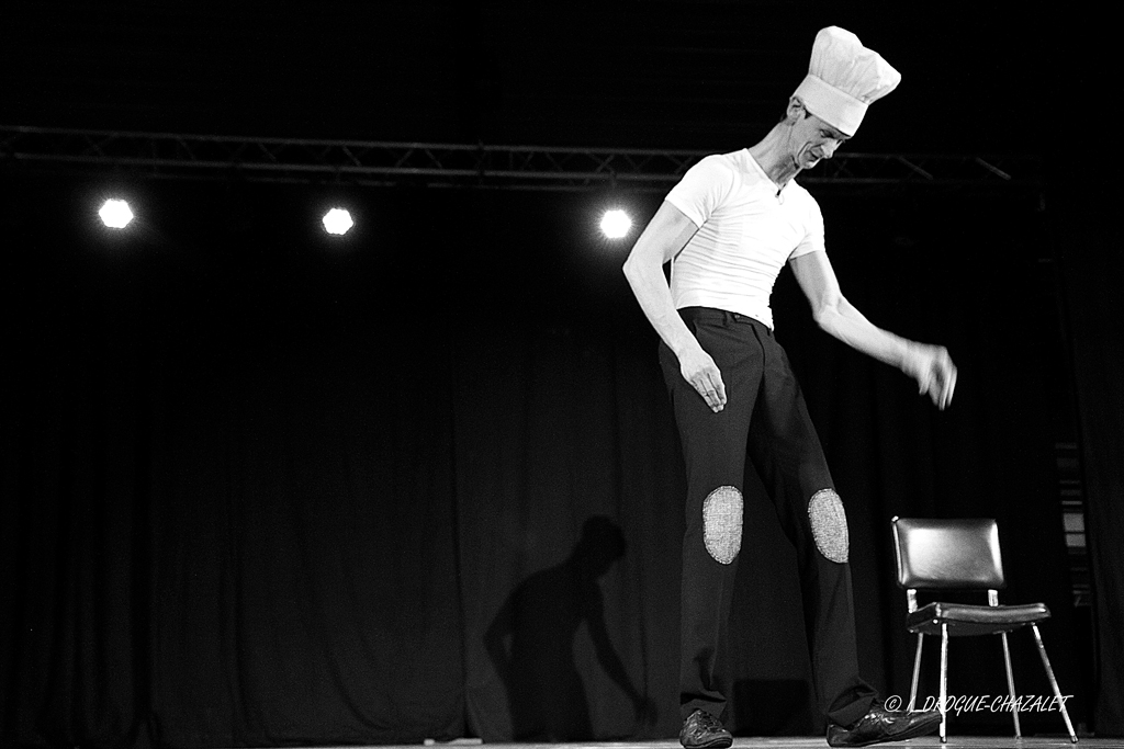 soirée Mimages fait son cirque à Saint-Sylvestre en Ardèche, festival du geste et du Mime, 2018, Patrick Cottet-Moine