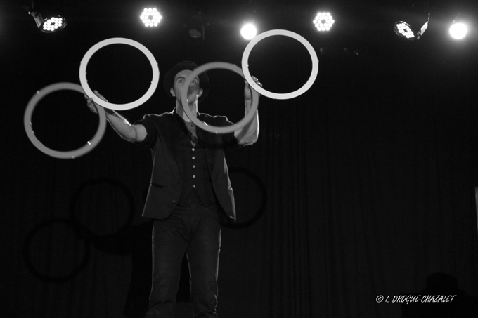 Soirée Mimages fait son cirque à Saint-Sylvestre, Ardèche