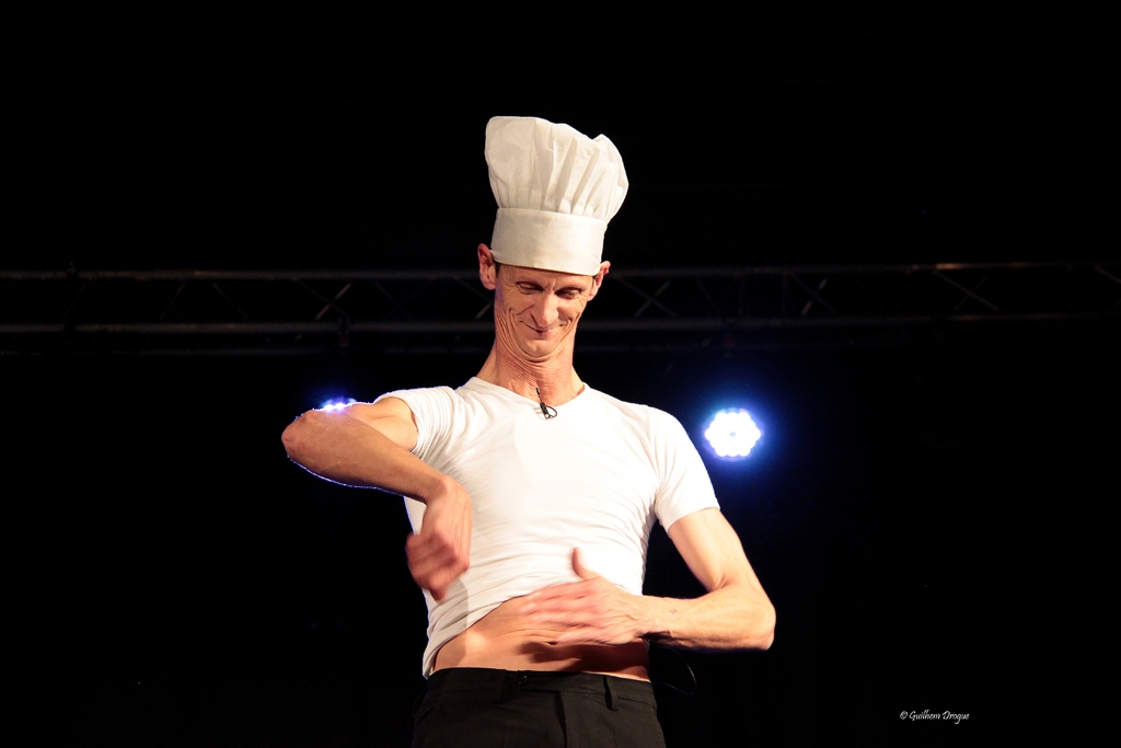 soirée Mimages fait son cirque à Saint-Sylvestre en Ardèche, festival du geste et du Mime, 2018, patrick Cottet-Moine