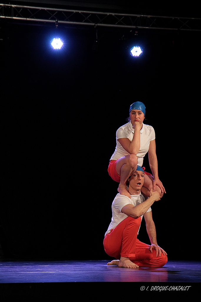 soirée Mimages fait son cirque à Saint-Sylvestre en Ardèche, festival du geste et du Mime, 2018, compagnie Non de non