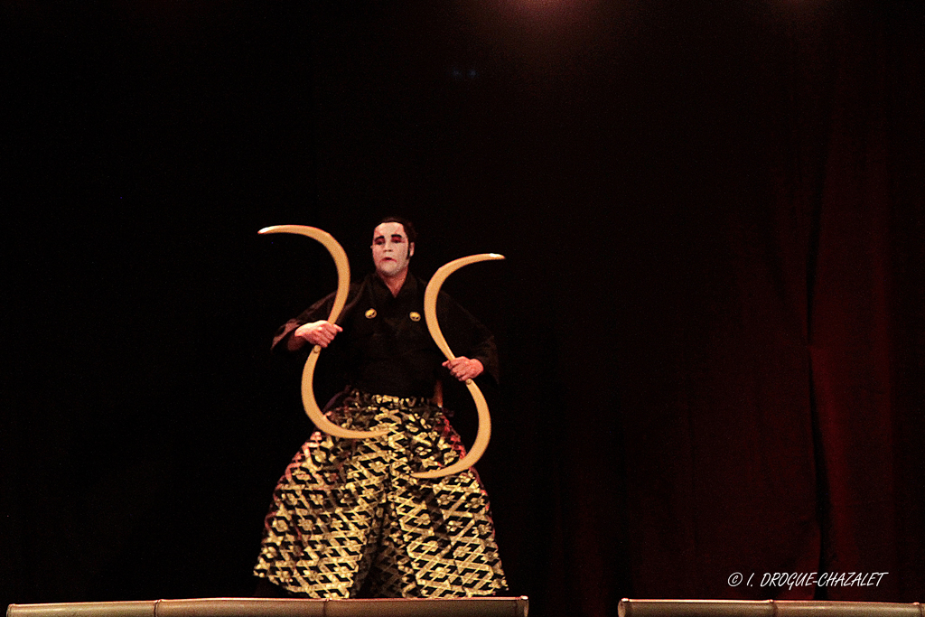 soirée Mimages fait son cirque à Saint-Sylvestre en Ardèche, festival du geste et du Mime, 2018, Shintaï Jonglo