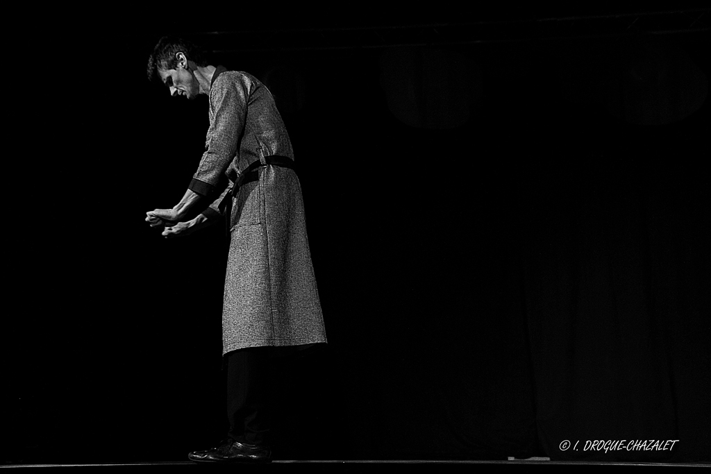 soirée Mimages fait son cirque à Saint-Sylvestre en Ardèche, festival du geste et du Mime, 2018, Patrick Cottet-Moine