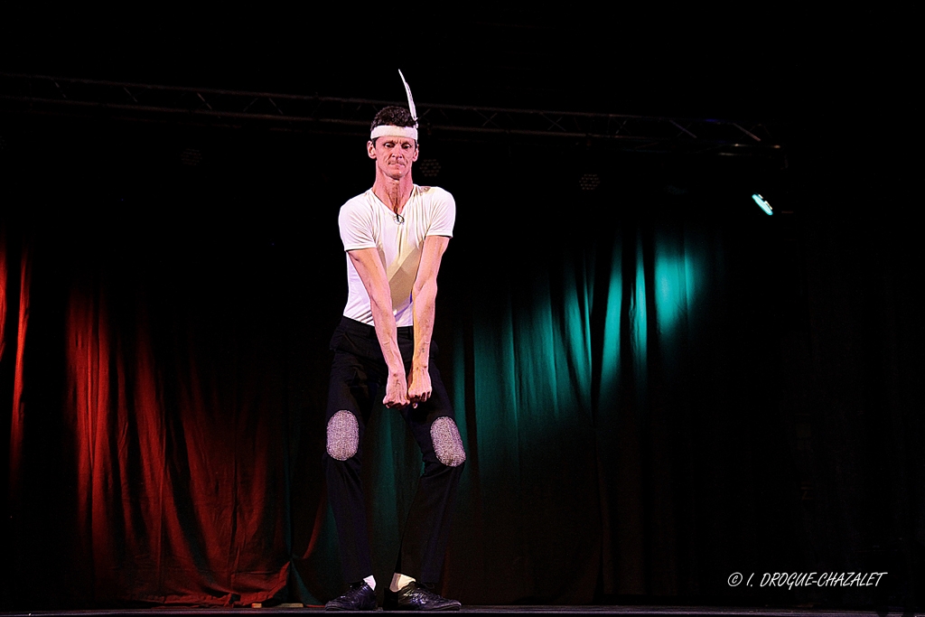 soirée Mimages fait son cirque à Saint-Sylvestre en Ardèche, festival du geste et du Mime, 2018, Patrick Cottet-Moine