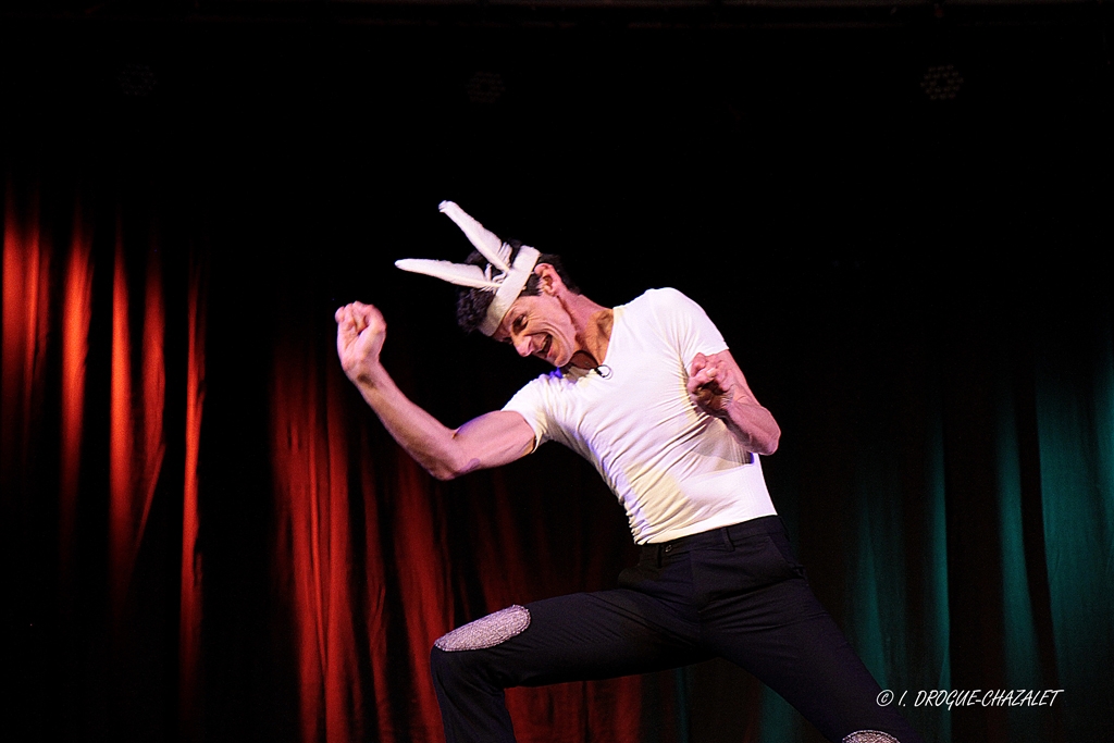 soirée Mimages fait son cirque à Saint-Sylvestre en Ardèche, festival du geste et du Mime, 2018, Patrick Cottet-Moine