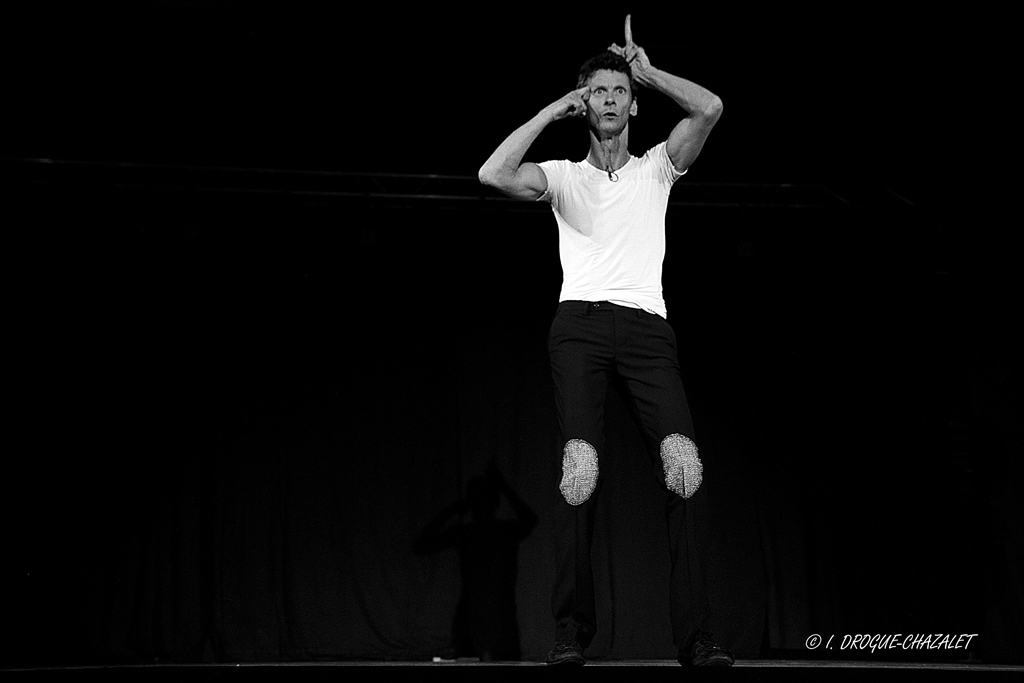 soirée Mimages fait son cirque à Saint-Sylvestre en Ardèche, festival du geste et du Mime, 2018, Patrick Cottet-Moine