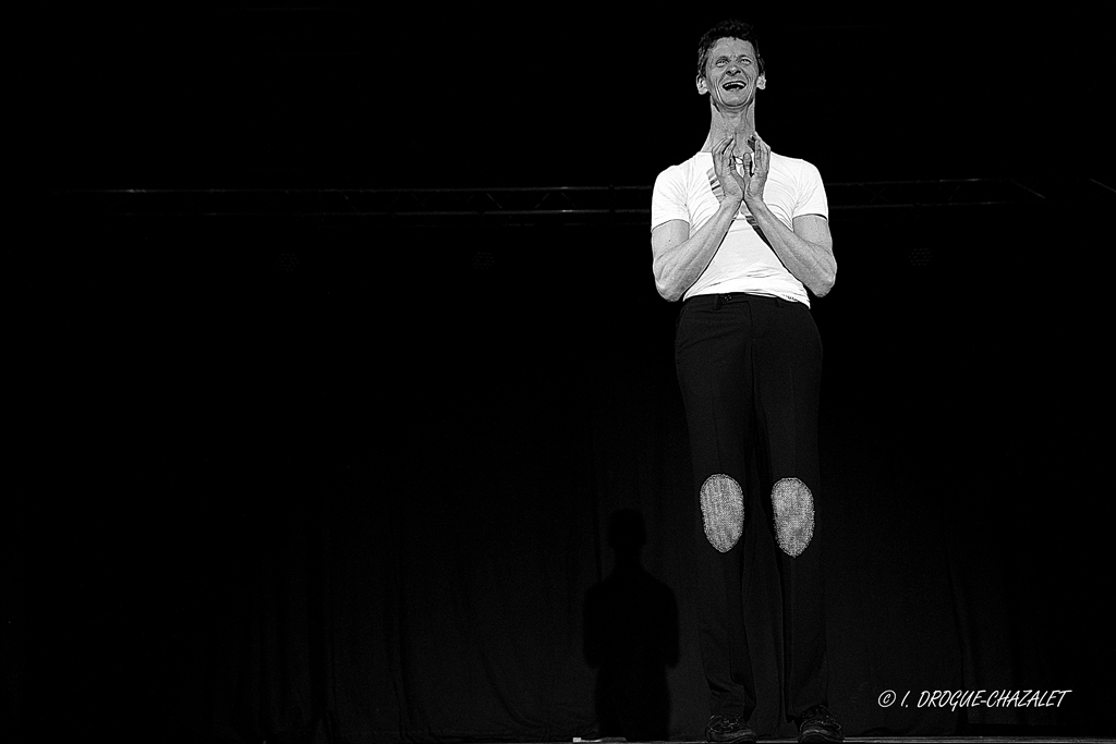 soirée Mimages fait son cirque à Saint-Sylvestre en Ardèche, festival du geste et du Mime, 2018, Patrick Cottet-Moine