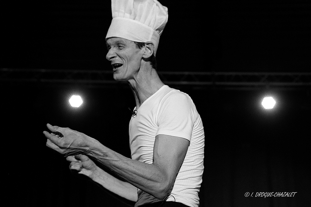 soirée Mimages fait son cirque à Saint-Sylvestre en Ardèche, festival du geste et du Mime, 2018, Patrick Cottet-Moine