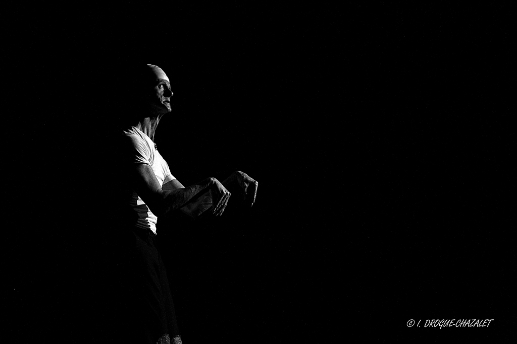 soirée Mimages fait son cirque à Saint-Sylvestre en Ardèche, festival du geste et du Mime, 2018, Patrick Cottet-Moine