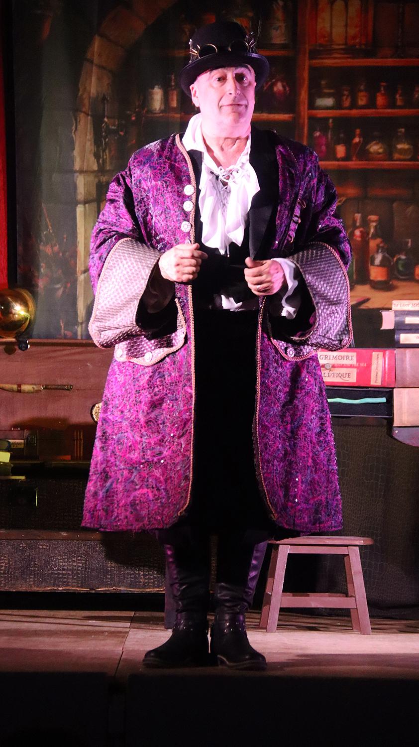 Spectacle de la compagnie Zinzoline, "la guilde des enchanteurs"