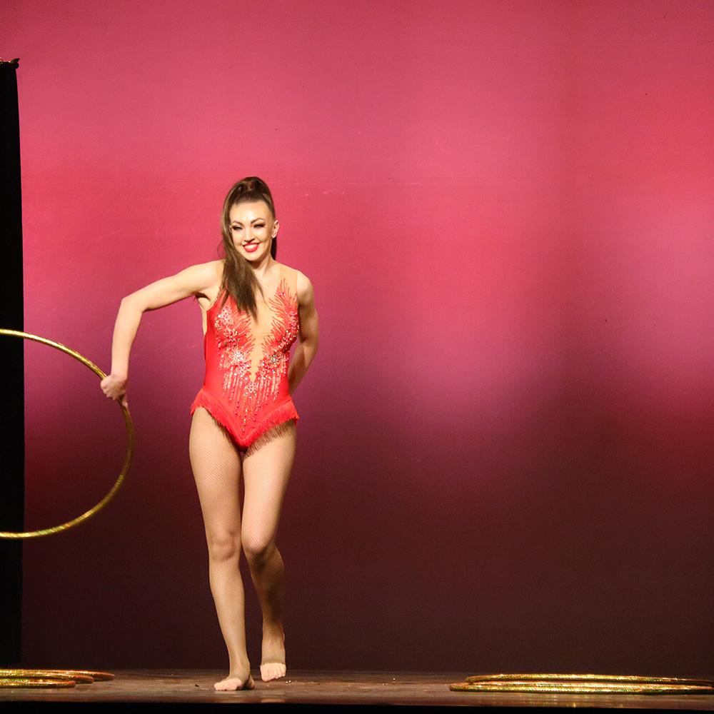 Spirée Mimages fait son cirque à Saint-Sylvestre