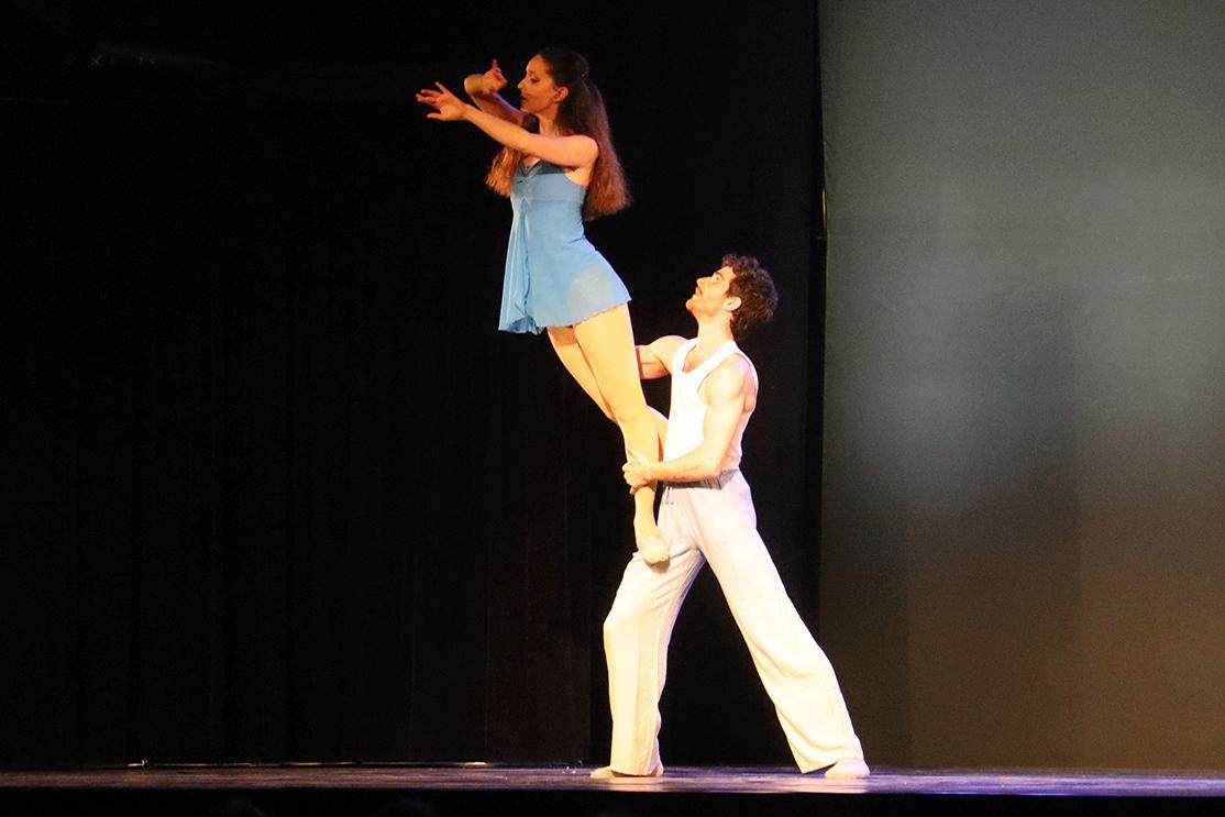 Spirée Mimages fait son cirque à Saint-Sylvestre