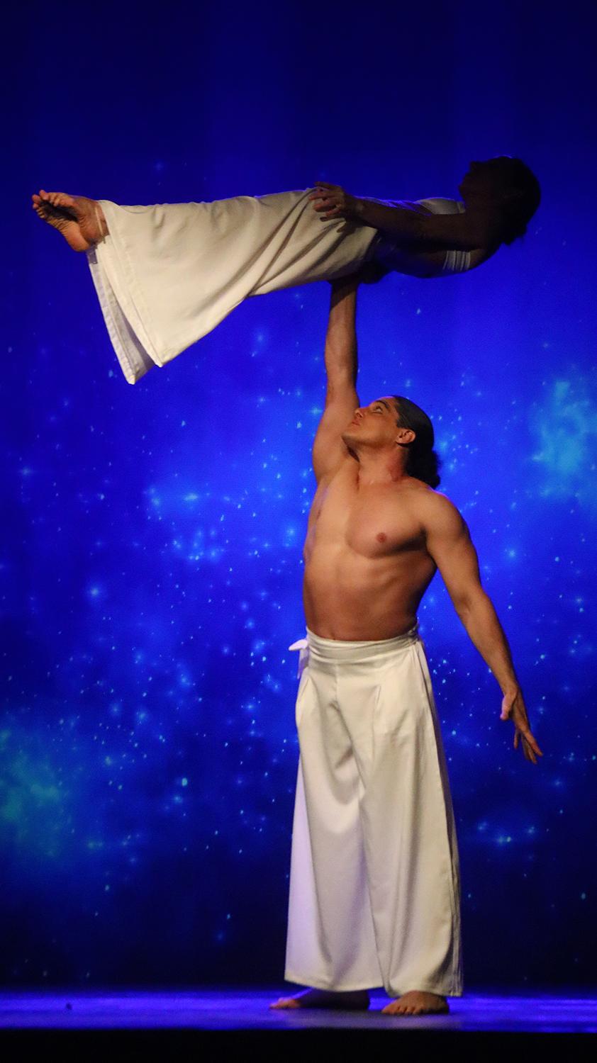 Spirée Mimages fait son cirque à Saint-Sylvestre