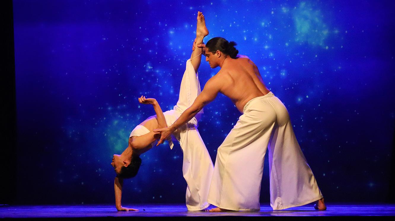 Spirée Mimages fait son cirque à Saint-Sylvestre